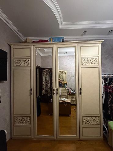 Digər mebel: AylaDolab 300 azn satılır.Hundurluyu 2, 20 m Eni 0,6 m Uzunluğu 2,20 — 1