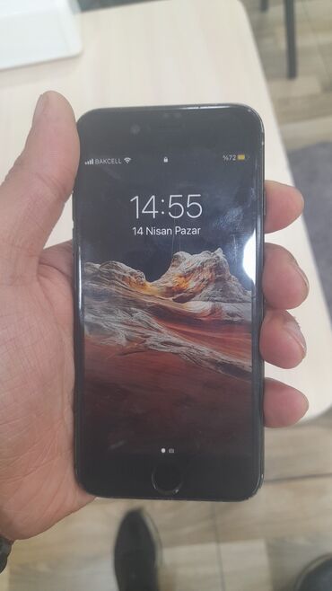 iphone 7 qiymeti 2018: IPhone 7, 32 GB, Qara, Qırıq
