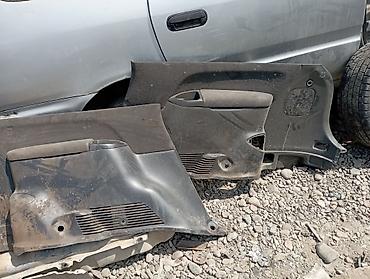 Другие детали кузова: Тойота Ипсум год 2003 — 22