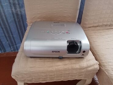 Televizorlar: Stasionar Proyektor Epson
