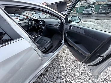 Hyundai: Hyundai Sonata: 2021 г., 2 л, Автомат, Газ, Седан — 5