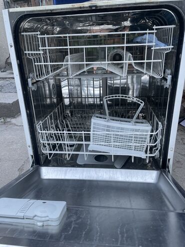 пасудамойка работа: Посудомойка