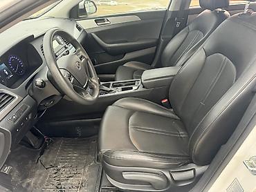 Hyundai: Hyundai Sonata: 2018 г., 2 л, Автомат, Газ, Седан — 7