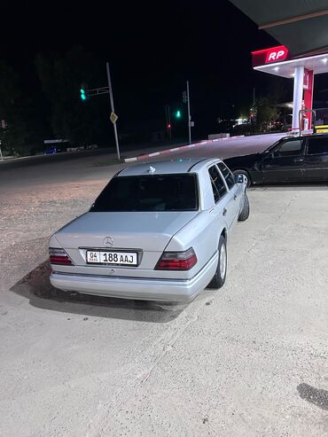сканер для авто: Mercedes-Benz E-Class: 1991 г., 2.2 л, Механика, Бензин, Седан