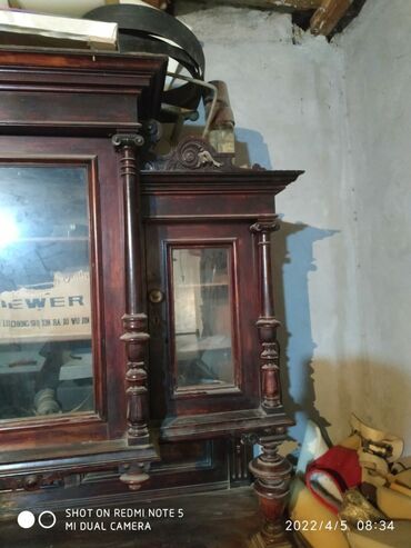 Буфеты: Продаю антиквариат буфет и стулья больше века — 7