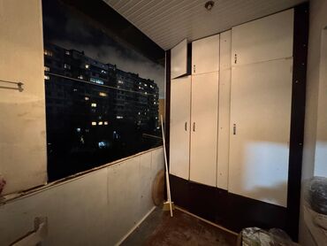 Mənzil kirayələyirəm: 3 otaqlı, 70 kv. m — 15