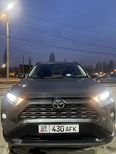 Toyota: Toyota RAV4: 2019 г., 2.5 л, Автомат, Бензин, Кроссовер — 2