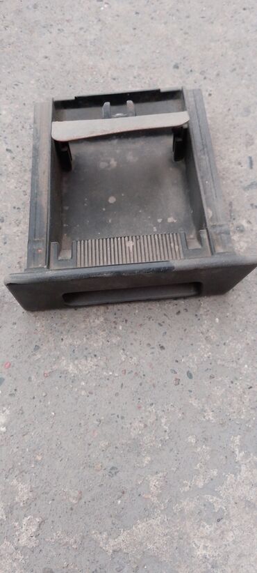 поворотник тойота виндом: Пепельница Митсубиси Спейс вагон 92 - 2000