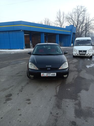 Ford: Ford Focus: 2002 г., 1.8 л, Механика, Бензин, Хэтчбэк