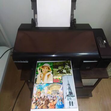 Принтеры: Принтер Epson L805 6 цветов с Wi-Fi и заводской доноркой, печать с