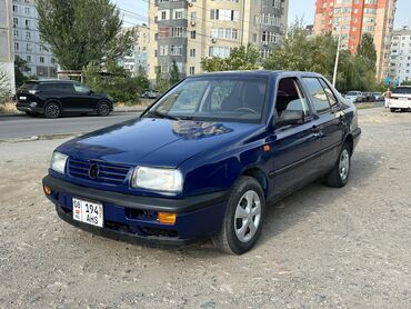 фолксваген вента: Volkswagen Vento: 1994 г., 1.8 л, Механика, Бензин, Седан