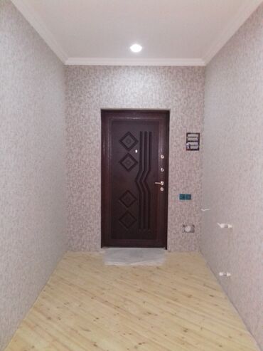 Malyar işləri: Malyar ustasi. Aboy, emulsya, alçipan, lambirin işləri görürəm. Yüksək — 9