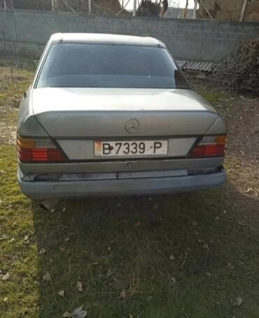 шины и диск: Mercedes-Benz W124: 1985 г., 2.6 л, Механика, Бензин, Седан