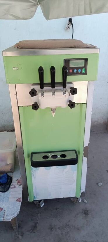 Оборудование для бизнеса: Фризер аппарат для мороженого