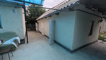 обменяю квартиру на дом: 4 комнаты, 62 м², 8 соток, Сокулук, Собственник — 10