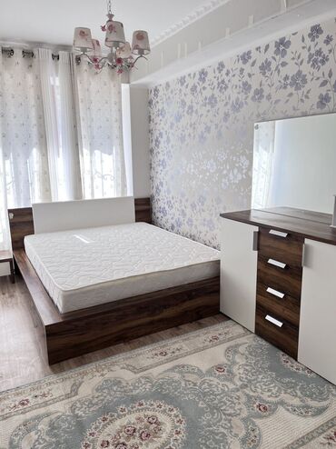 Долгосрочная аренда квартир: 3 комнаты, Риэлтор, Без подселения, С мебелью полностью — 11