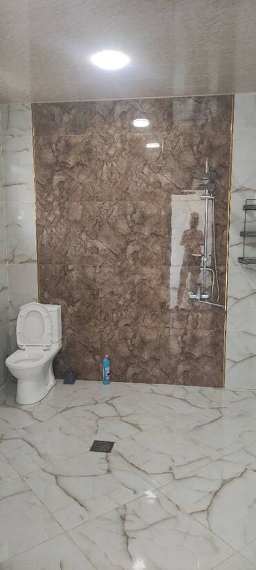 Günlük kirayə evlər: 152 kv. m, 4 otaqlı, Kanalizasiya, Kombi, Qaz — 2