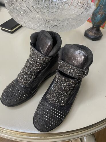 Botinka və botilyonlar: Ölçü: 40, İşlənmiş — 3