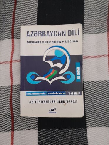 Testlər: Azerbaycan dili qayda kitabi