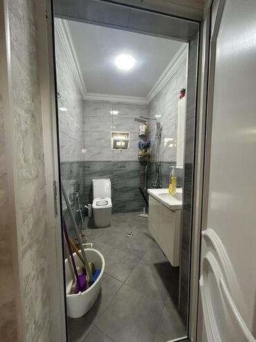 Həyət evləri və villaların satışı: Salam ev yeni temirlidir 3 otaq ve bir metbexten inaretdir istilik -da lalafo.az — 7 Həyət evləri və villaların satışı: Salam ev yeni temirlidir 3 otaq ve bir metbexten inaretdir istilik — 7