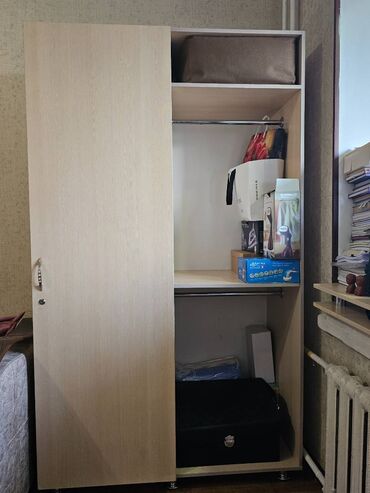 зеркало со шкафом: Гардеробный Шкаф, Для одежды, Б/у