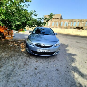 012 masin: Opel Astra OPC: 1.3 l | 2012 il | 2800 km Universal
