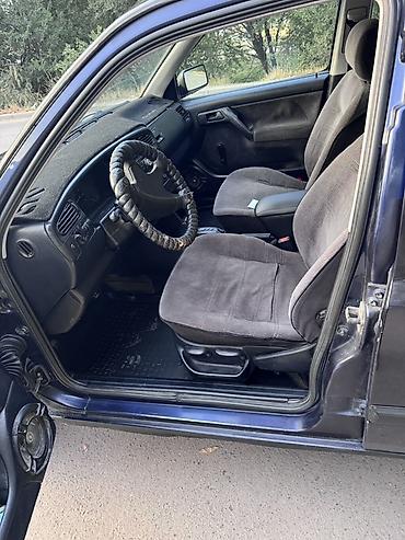 Транспорт: Volkswagen Vento: 1992 г., 1.8 л, Автомат, Бензин, Седан — 6