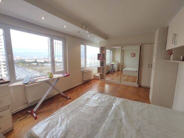 Uzunmüddətli kirayə mənzillər: Yasamalda 9 mertebeli binanın 9-cu mərtəbəsində yerləşən ümumi sahəsi — 23