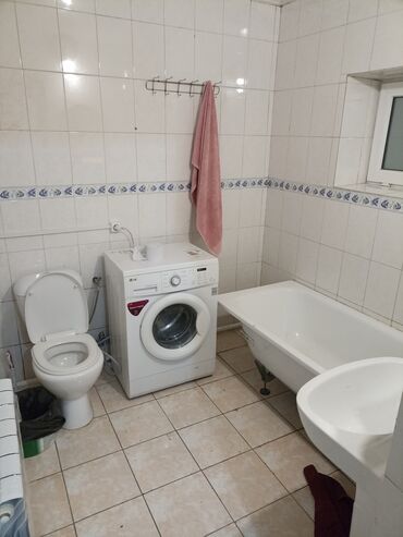 Долгосрочная аренда комнат: 100 м² — 10