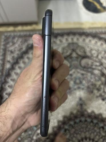 google pixel qiymət: Google Pixel 8, 128 GB, rəng - Qara, Qırıq — 3