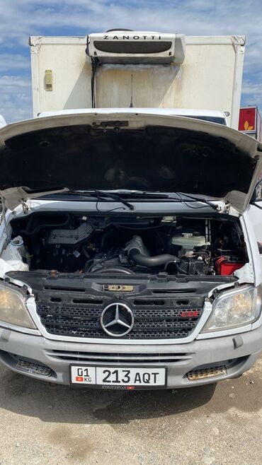 Грузовики: Грузовик, Mercedes-Benz, Стандарт, 3 т, Б/у