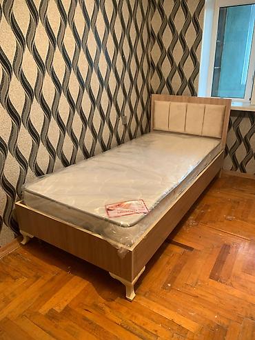 Tək nəfərlik çarpayı və döşək dəsti - Ölçü: təxmini 90x200 sm (tək