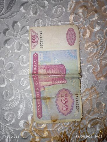 CD, DVD disklər və kassetlər: Biraz pis haldadı 100 Lük Şirvan ( manat )
kolleksion üçün