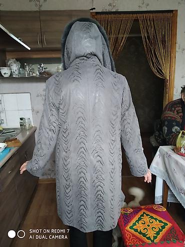4850: Продаю: 1. Плащ-пальто кожаное, с песцовым воротником, состояние — 7