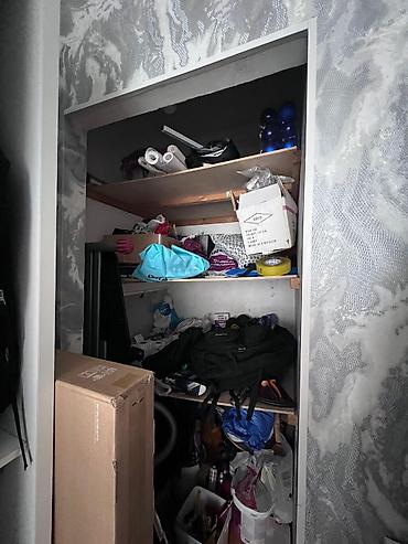 Köhnə tikili: Satış üçün 2otaqlı mənzil. Planlaşdırma: - Geniş qonaq otağı: divar — 8