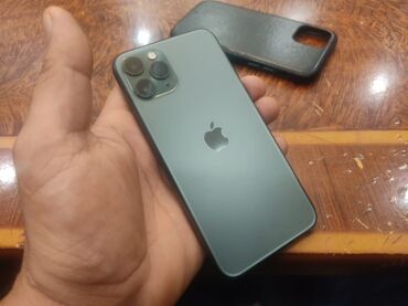 Apple iPhone: IPhone 11 Pro — 8