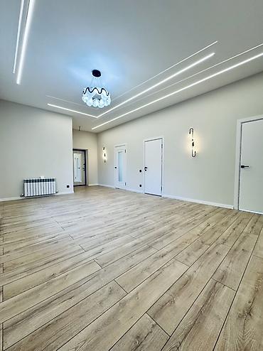 Продажа коттеджей и домов: Одноэтажный дом с современной отделкой и большой террасой. Основные — 3