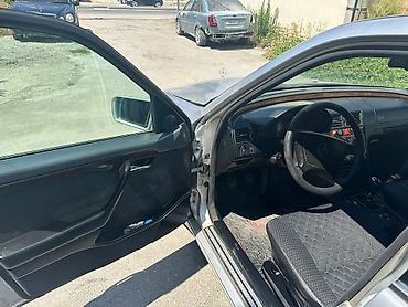 w202 salon: Mercedes-Benz C 230: 2.3 l | 1996 il Sedan — 8