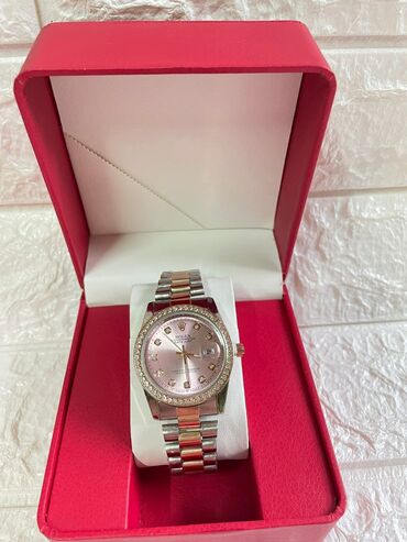 Ručni satovi: Cena: 3100 (sa kutijom)
Cena:2600 (bez kutije) ✨ — 8