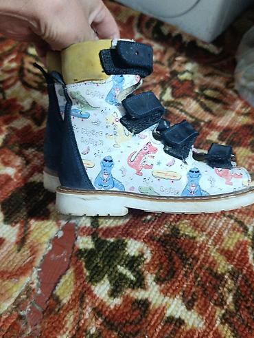 crocs детские: Детские ортопедические ботинки с высоким берцем. - Материал верха — 1