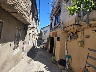 Otaqların uzunmüddətli kirayəsi: Salam oz evimdir addelnidi 1 otaq tam temirli her seraiti var kansaner — 12