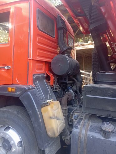 Аренда самосвала: КАМАЗ самосвал 6x4 Тип: тяжелый самосвал Марка/модель: KAMAZ (эмблема — 4