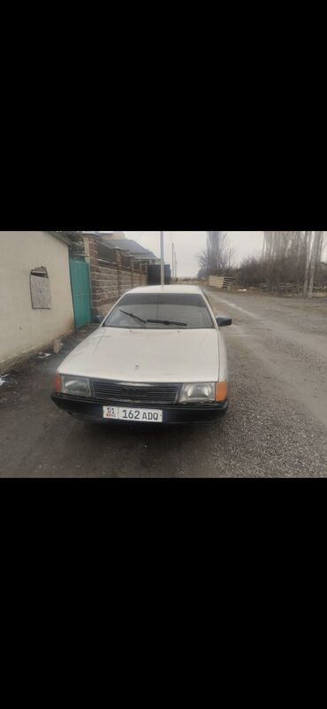 ауди 100 машина: Audi 100: 1980 г., 1.8 л, Механика, Бензин