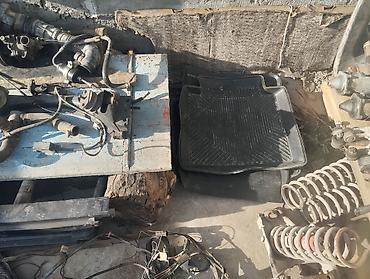 Двигатели, моторы и ГБЦ: Двигатель и КПП для классических ВАЗ 2010год запчасти Предлагаются — 9