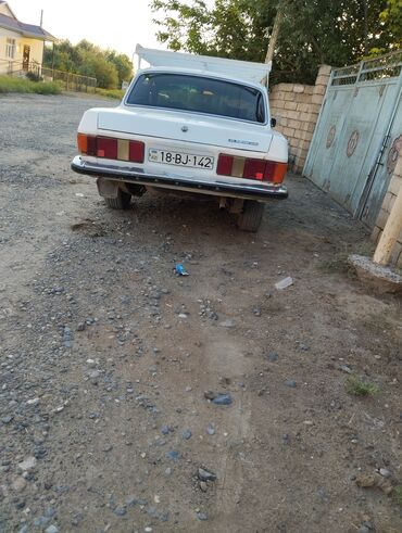 maş: QAZ 3102 Volga: 2.4 l | | 22222 km Sedan