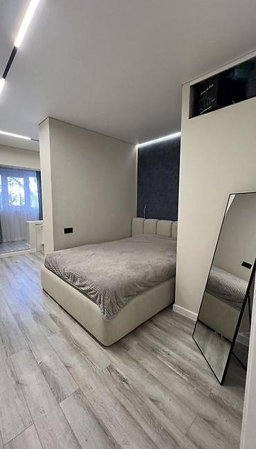 888: 3 комнаты, 94 м², 6 мкр 106 серия улучшенная, 4 этаж, Евроремонт — 4