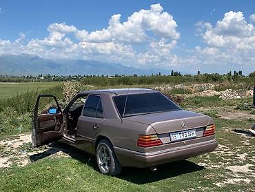 реснички 124: Mercedes-Benz W124: 1990 г., 2.3 л, Механика, Седан — 8