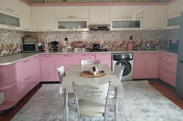 Mətbəx mebeli: Metbext mebeli ideal vəziyyətdədir 2019 cu ilde yığılıb 4 m uzun 2 m