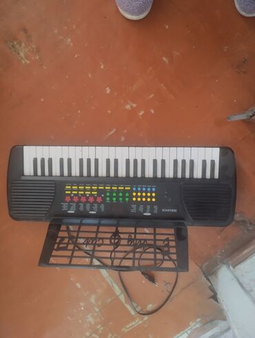 Musiqi alətləri: Piano, Akustik, İşlənmiş