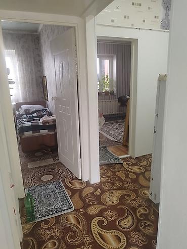 купить сталинку: 3 комнаты, 67 м², 106 серия, 3 этаж — 7